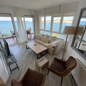 https://espectacular-piso-de-134m2-en-primera-lnea-de-mar.topcostabravahotels.com