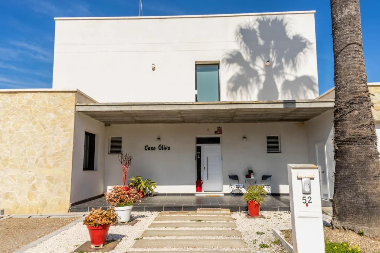 Casa Oliva 52 contacts